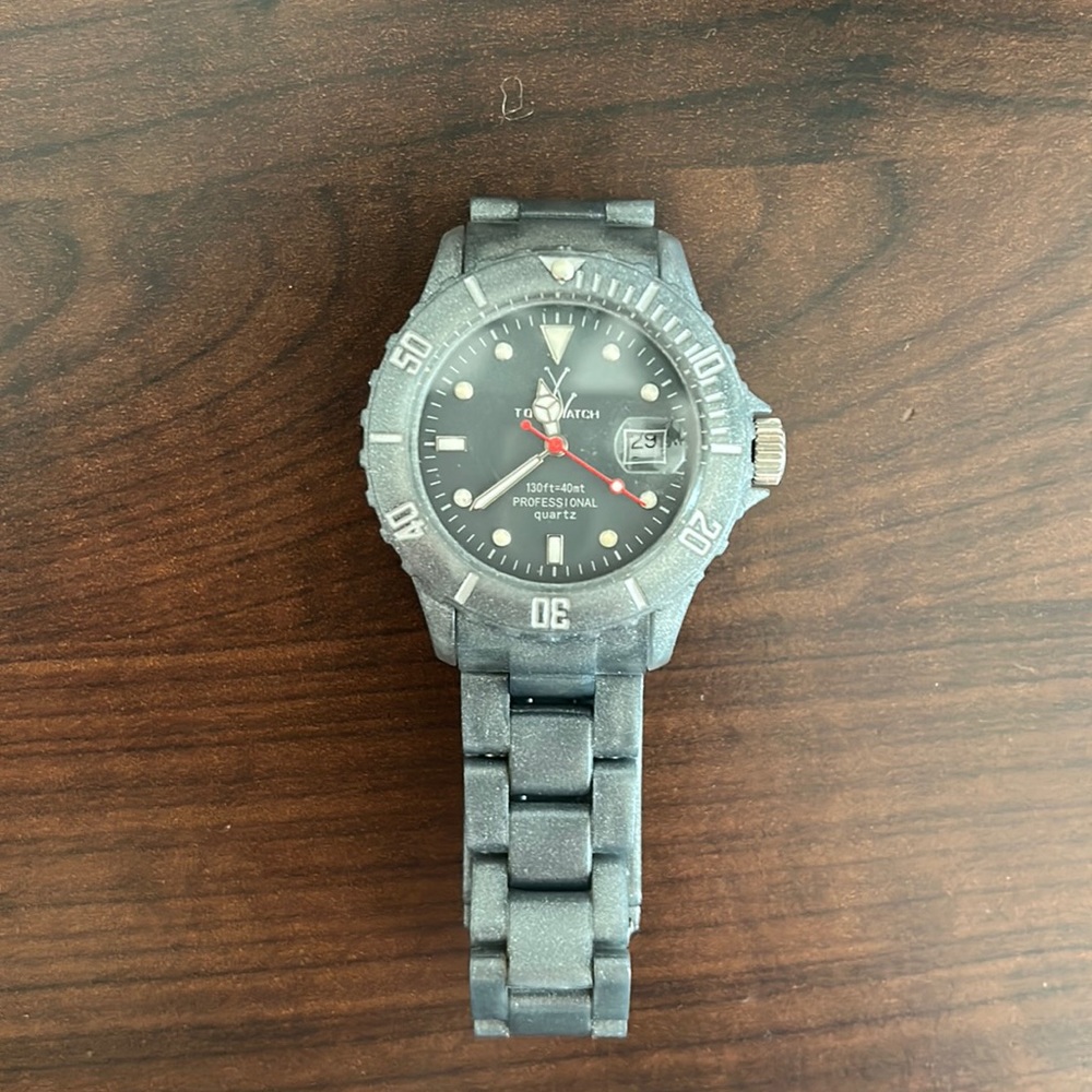 ToyWatch in gray
